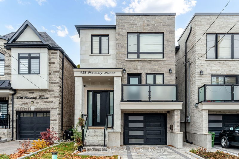 home for sale on 438 Pharmacy Avenue