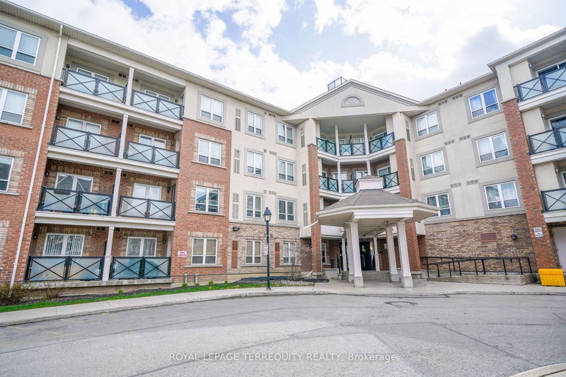 home for sale on 107-10 Mendelssohn Street