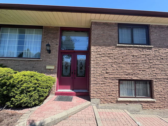 424 Military Trail
