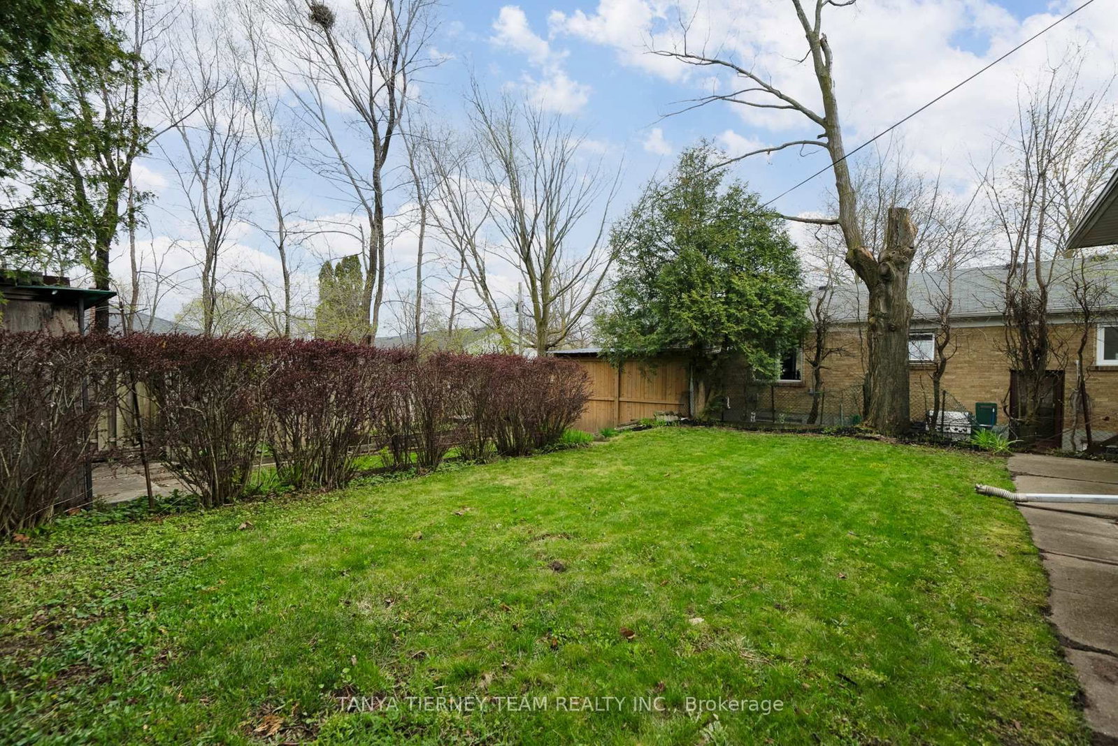 Listing Image 29