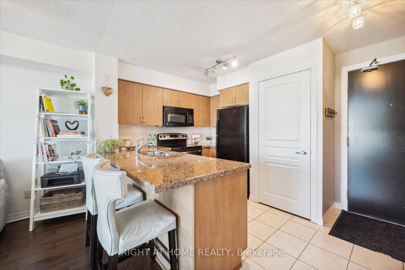 509 - 1600 Charles St, Whitby, L1N 0G4 | Image 3