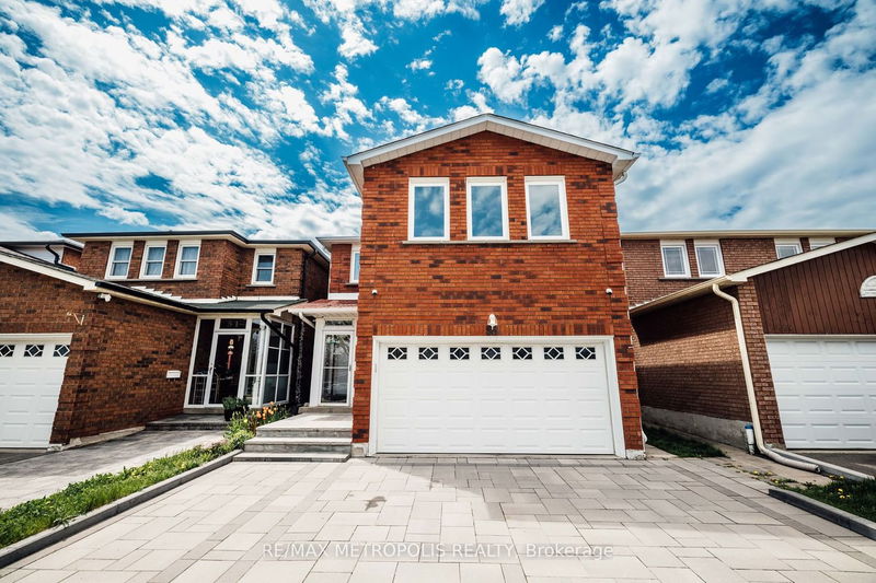 home for sale on 53 Alanbull Square