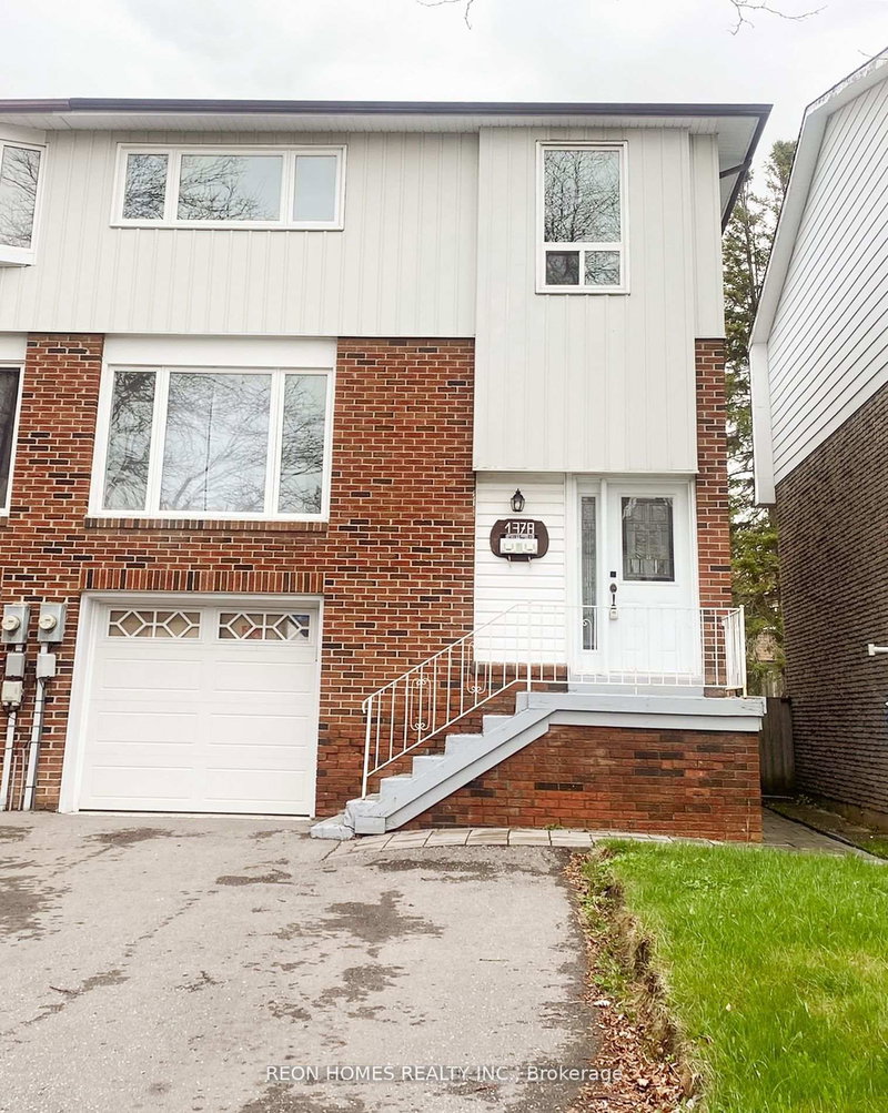 1378 Everton St, Pickering, L1V 2T8 | Image 2