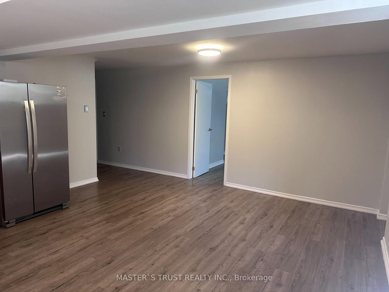 125 Purcell (Basement) Sq, Toronto, M1V 3Y9 | Image 3