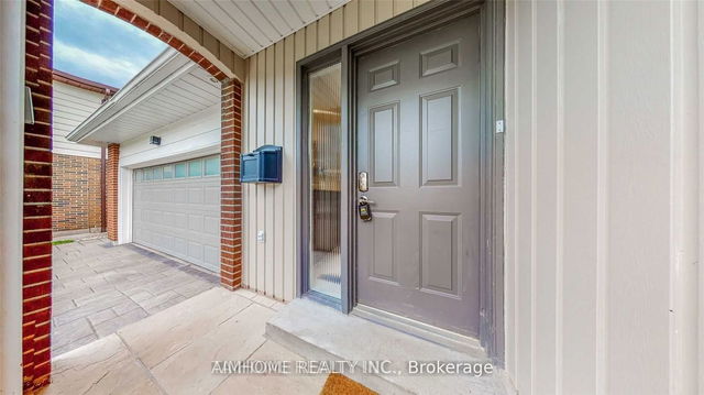 31 stubbswood Sq Drive