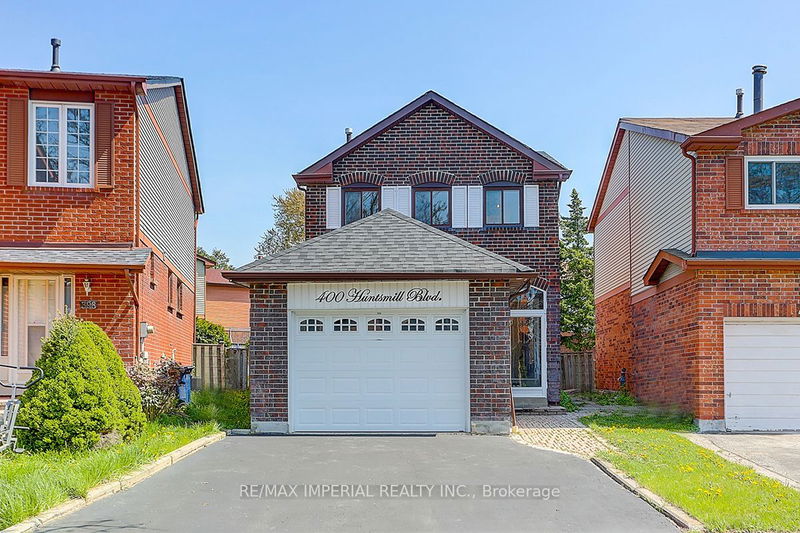 home for sale on 400 Huntsmill Boulevard