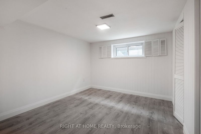 46 A Courton Dr  Toronto, M1R 1K8 | Image 25