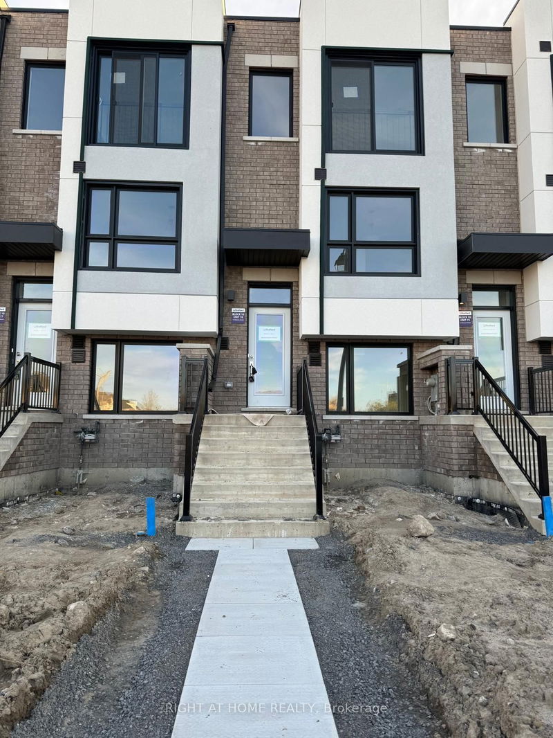 home for lease on 54 Bateson Street