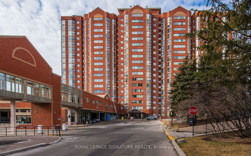home for lease on 709-2460 Eglinton Avenue E