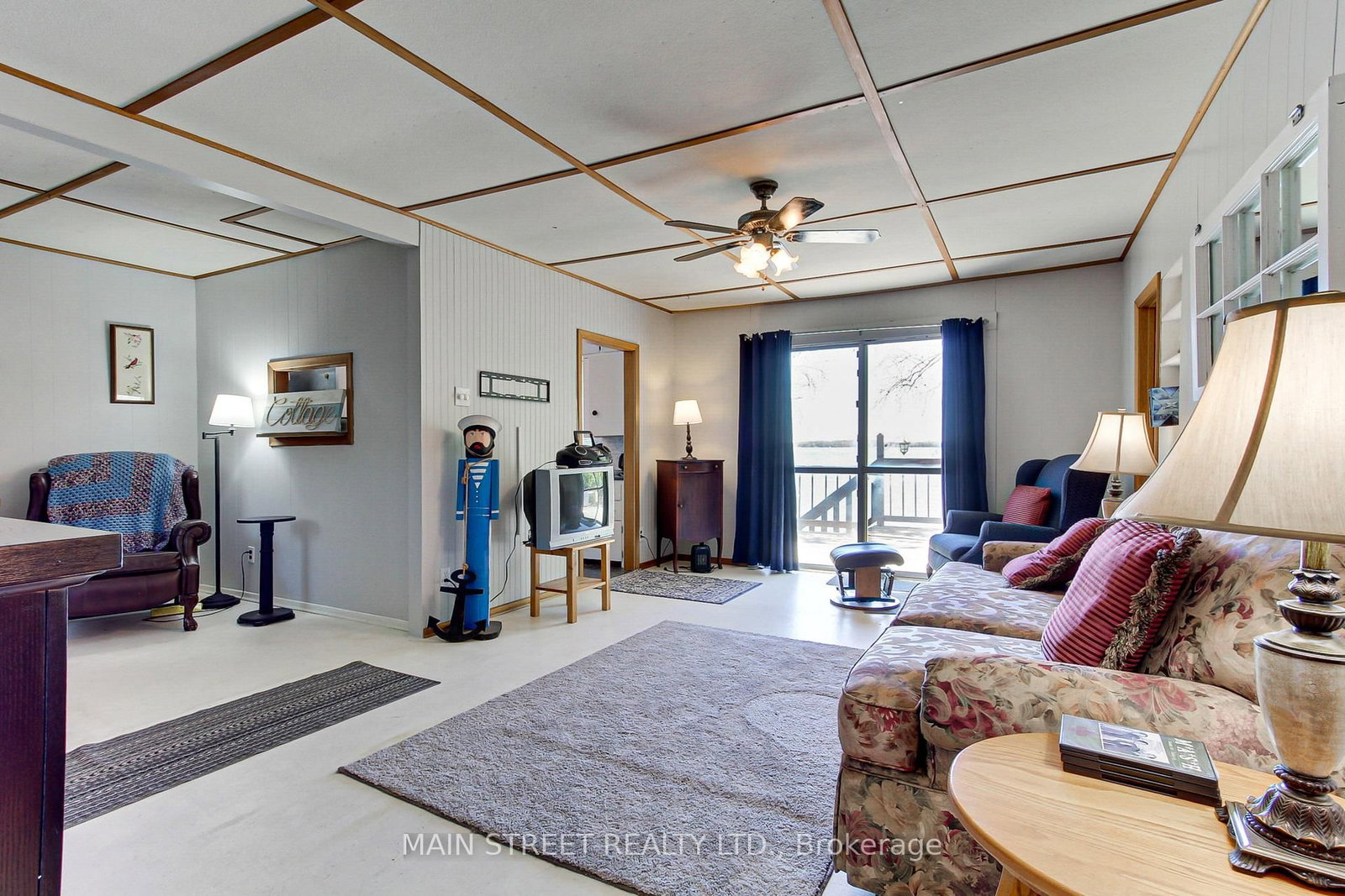 Listing Image 9