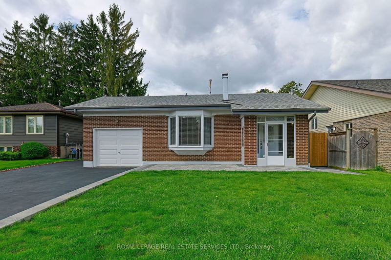 home for lease on 26 Glenmount Court