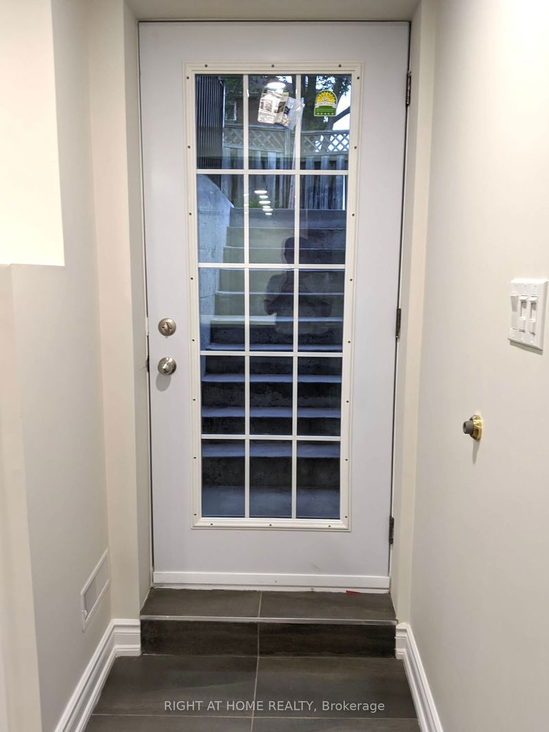 home for lease on Lower-45 Pearce Drive