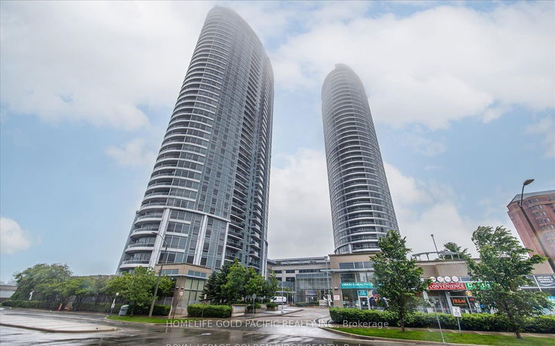 home for lease on 2906-125 Village Green Square