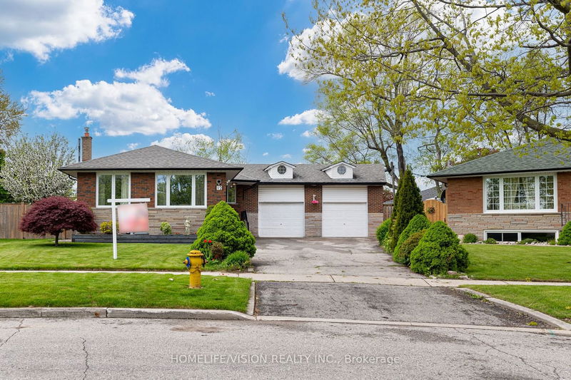 home for sale on 12 Chatsmere Place