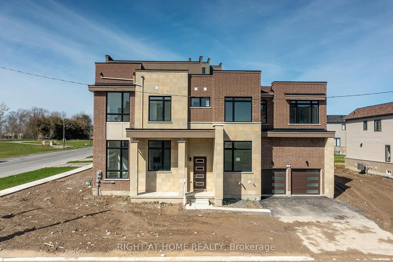 2 Yacht Dr, Clarington, L1C 4B1 | Image 2