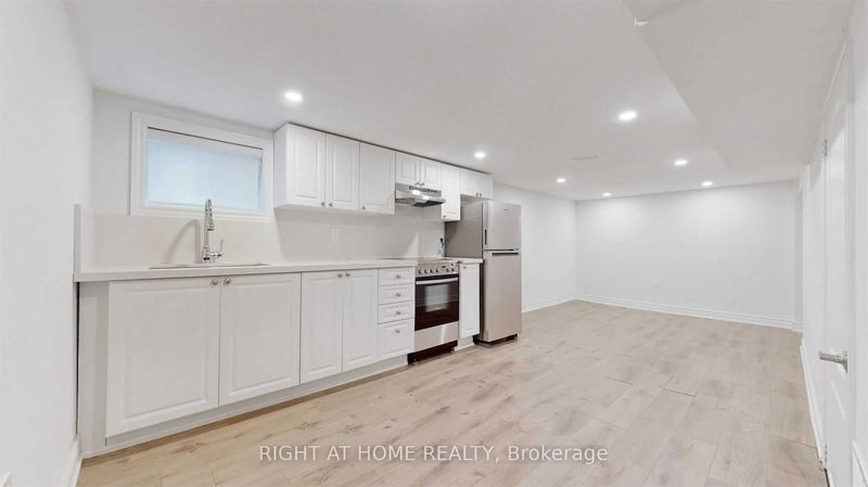home for lease on Bsmt-8 Airley Crescent