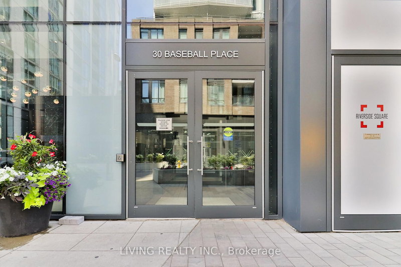 424 - 30 Baseball Pl, Toronto, M4M 0E8 | Image 2
