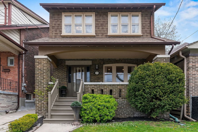 home for sale on 25 Oak Park Avenue