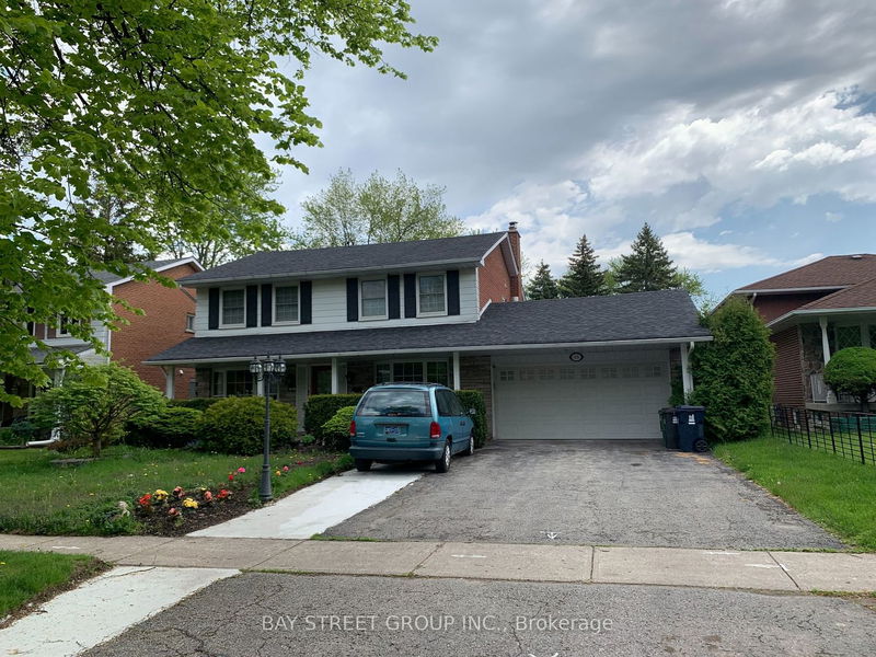 home for lease on Bsmt-35 Allangrove Crescent