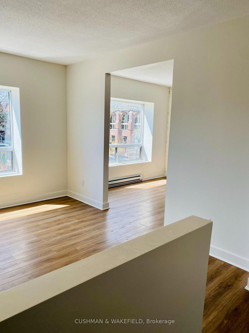 F - 133 Wineva Ave, Toronto, M4E 2T3 | Image 3