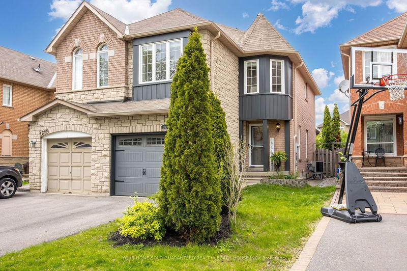 home for sale on 1657 Autumn Crescent