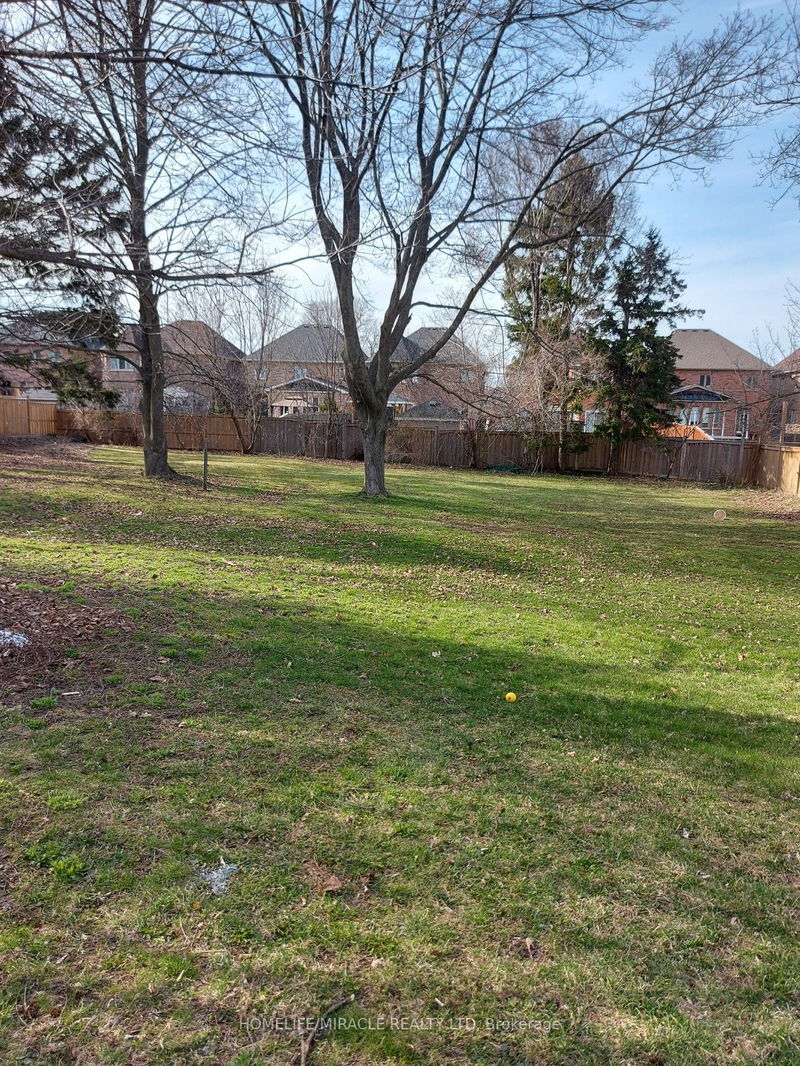 home for lease on Bsmt-544 Gillmoss Road