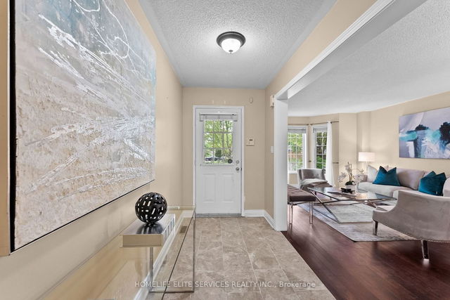 49 Greenhalf Drive