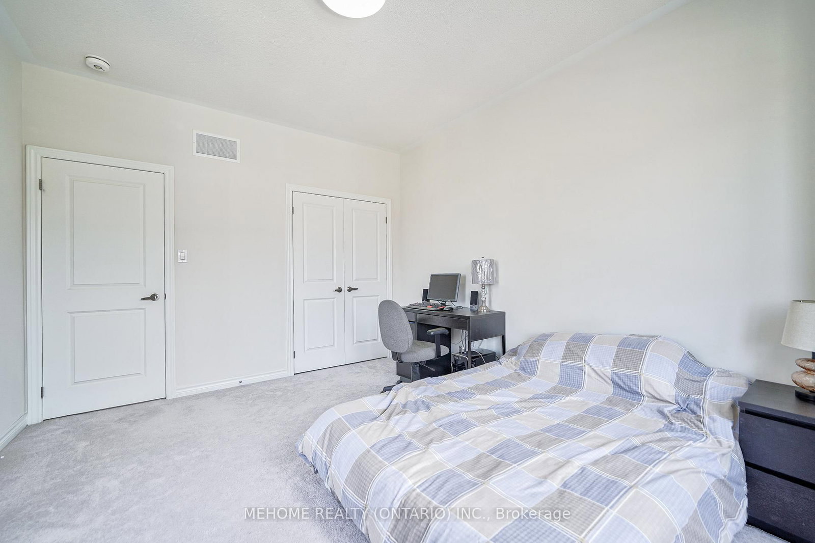 Listing Image 30