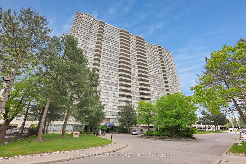 home for sale on 1730-3 Greystone Walk Drive