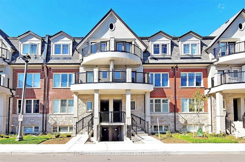 home for lease on 12-17 Eaton Park Lane