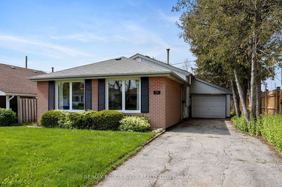 58 Earswick Dr, Toronto - Guildwood image-0-1