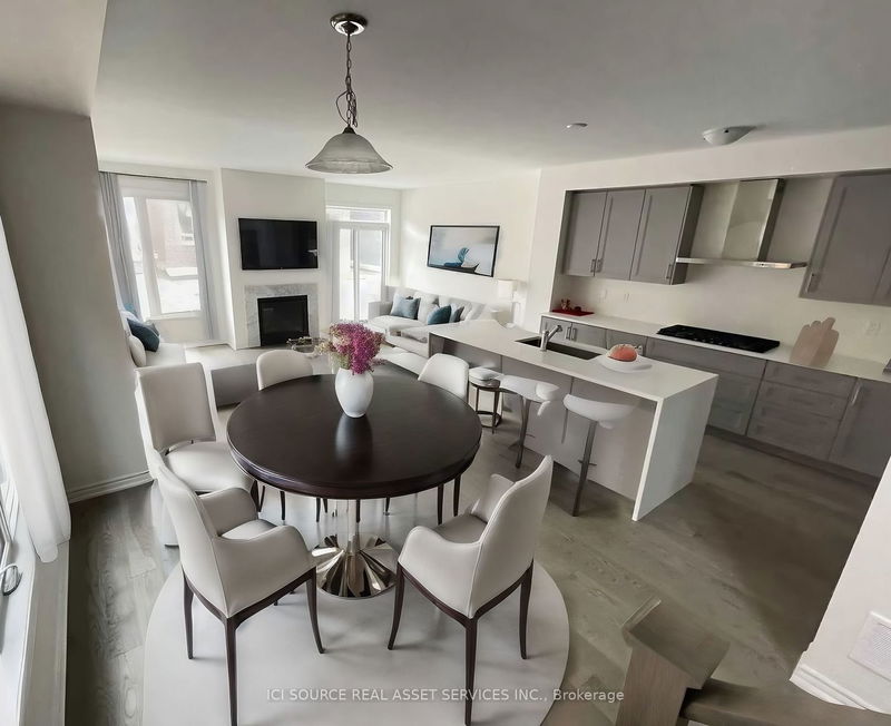home for lease on 33 Macpherson Street