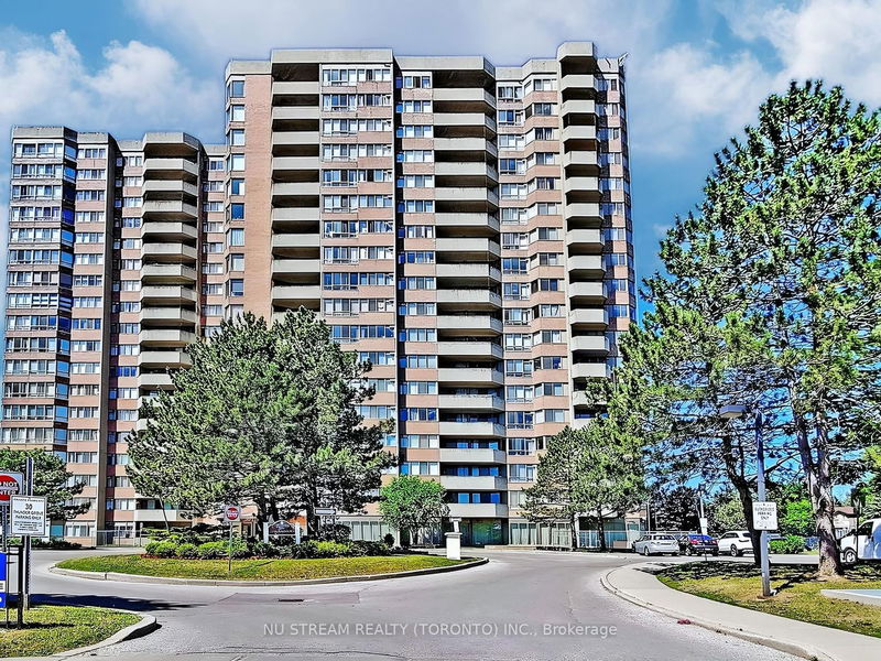 home for sale on 605-30 Thunder Grve