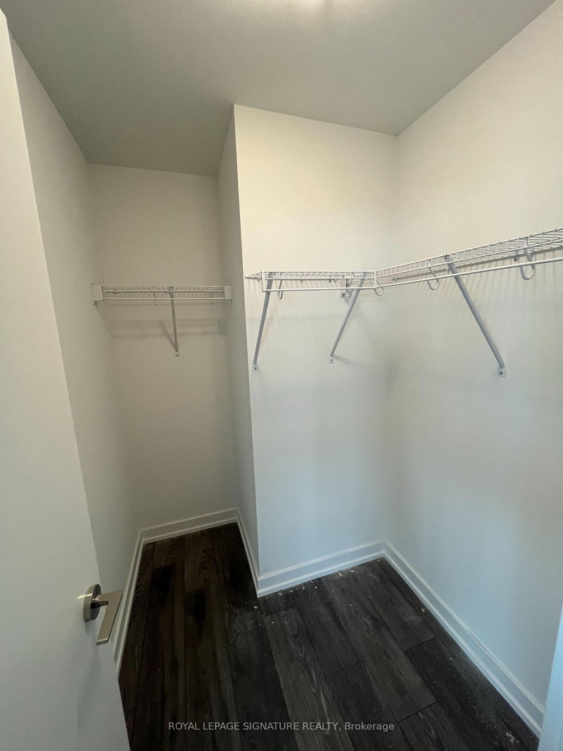 Room2
