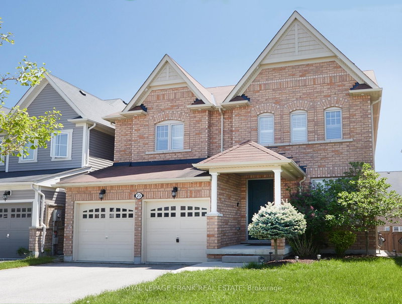 23 Ross Wright Ave, Clarington, L1C 0P6 | Image 2