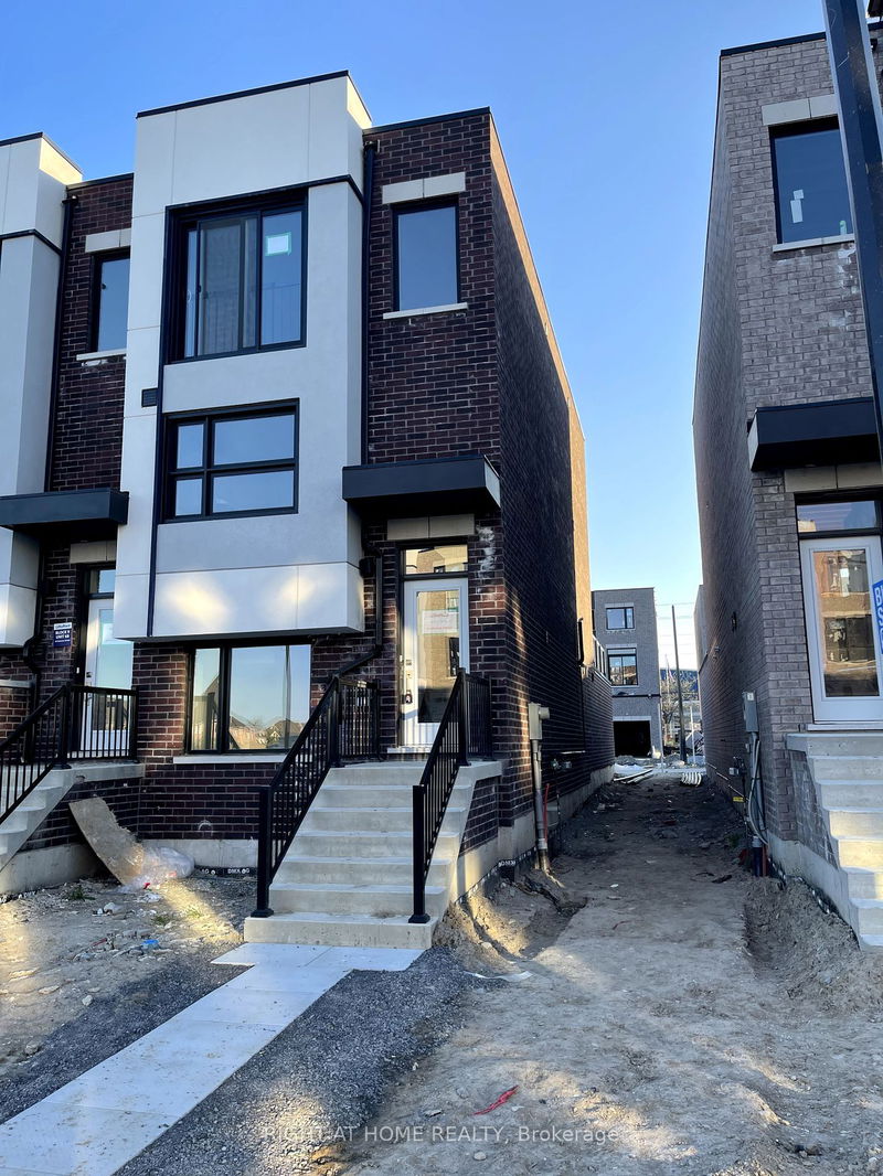 home for lease on 36 Bateson Street