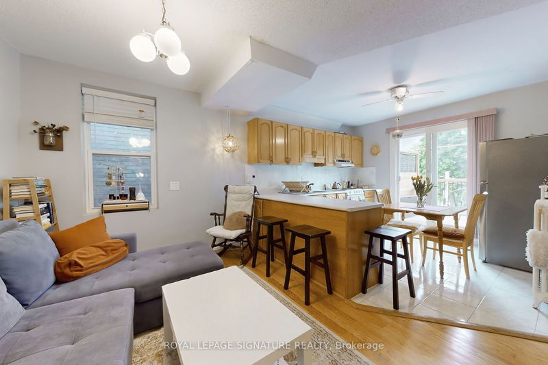 home for lease on 2nd Flr-530 Carlaw Avenue