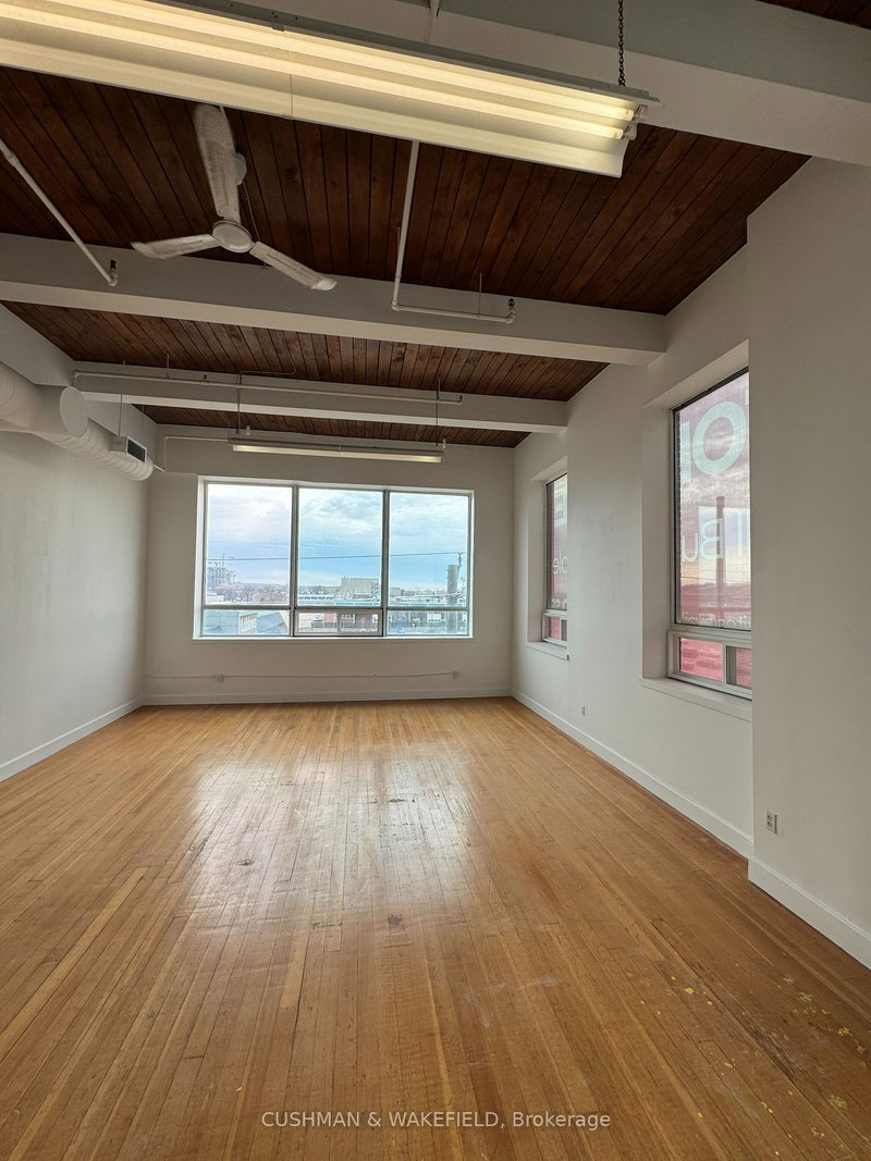 201 - 20 Leslie St, Toronto, M4M 3L4 | Image 3