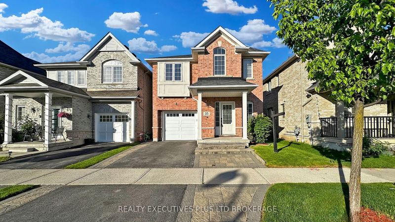 home for sale on 35 Lloydminster Avenue