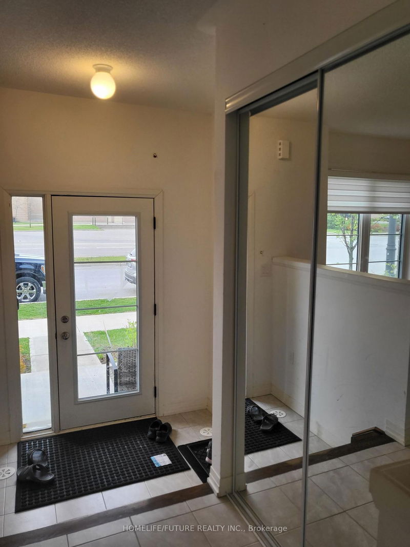 home for lease on 31 Prince William Boulevard