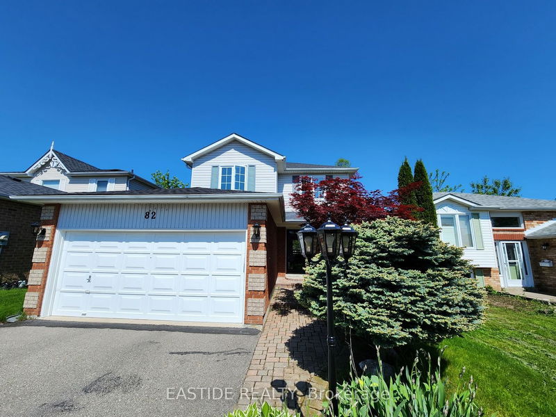 home for lease on 82 Hooper Square