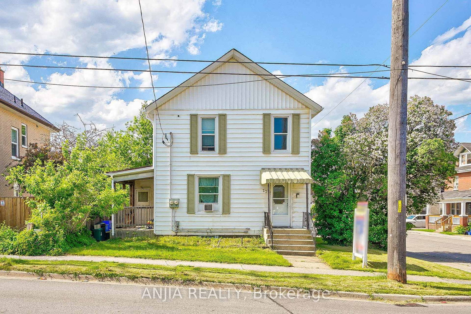 Listing Image 3