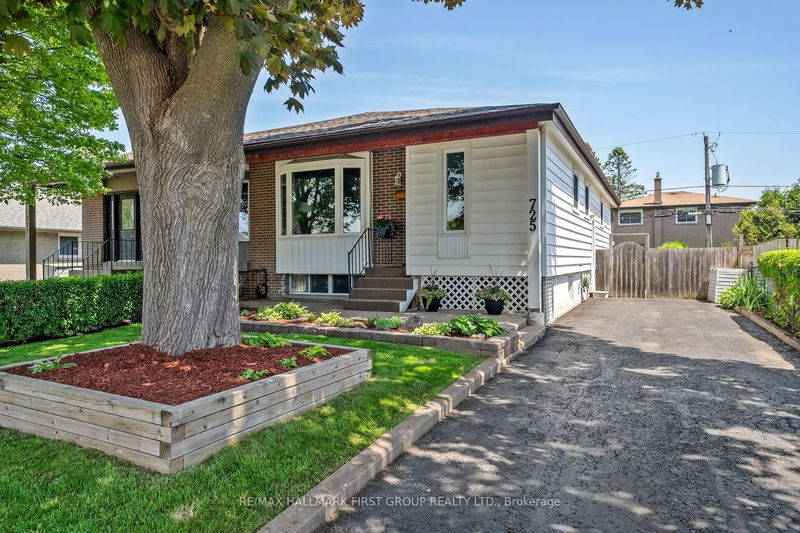 home for sale on 725 Cortez Avenue