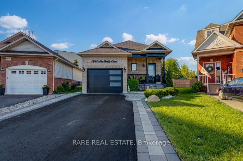 home for sale on 1242 MacInally Court