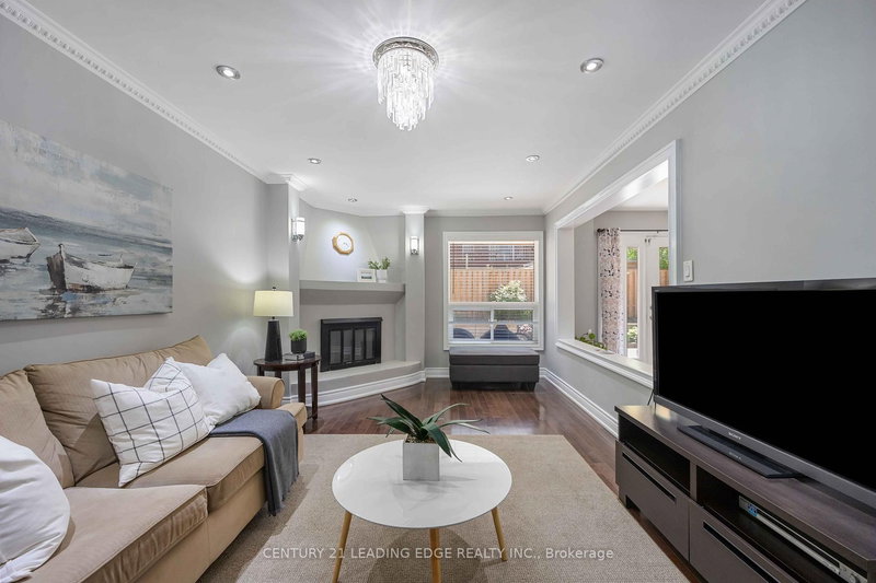 11 Carisbrooke Sq, Toronto, M1B 4M2 | Image 2