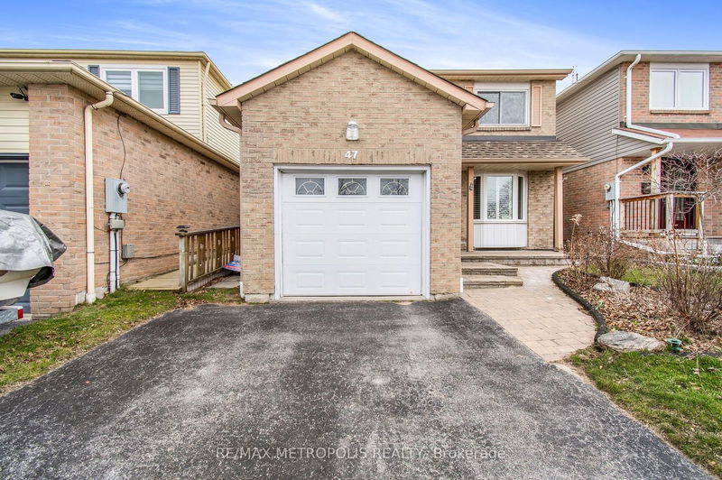 home for lease on 47 Gilmour Drive