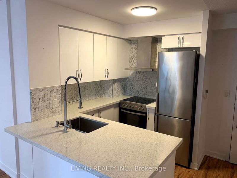 home for lease on 1210-36 Lee Centre Drive