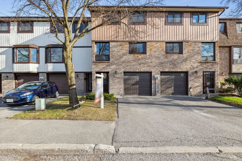 home for lease on 31-221 Ormond Drive