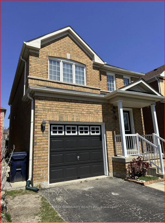home for lease on 26 Grosbeak Crescent