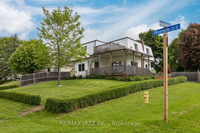 home for sale on 135 Riverside Drive S